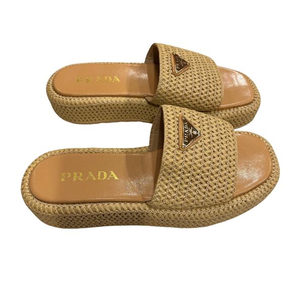 Prada Raffia Crochet Flatform Sandal Size 42 Natural Single Band Platform Slide - Picture 1 of 14